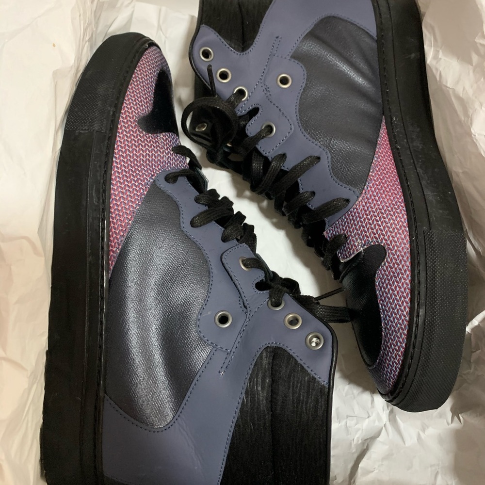 Balenciaga Men’s Sneakers - Picture 6 of 6